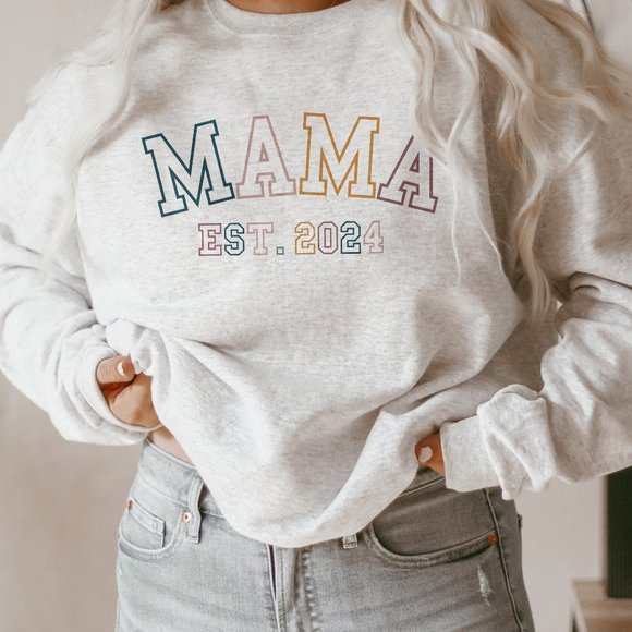 Aurlex Tees Tops - Retro Mama Est Sweatshirt, Cute Gift For New Mom, Mother's Day Sweatshirt